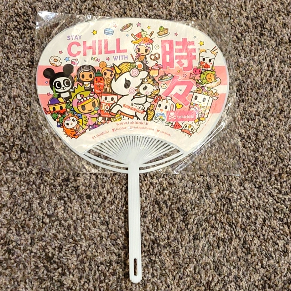 Tokidoki hand fan